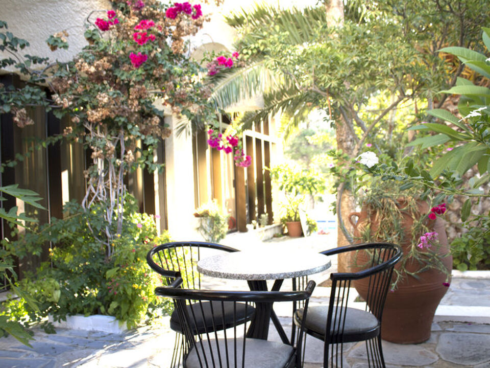 Esperides Hotel