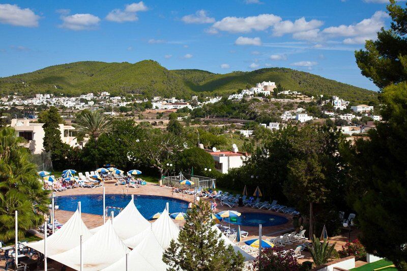 Sirenis Hotel Club Siesta, Santa Eulalia