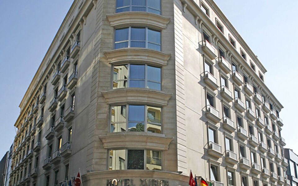 AHC Old City Hotel