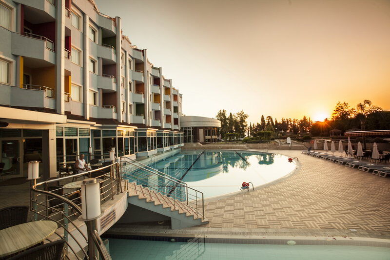 rox-royal-hotel