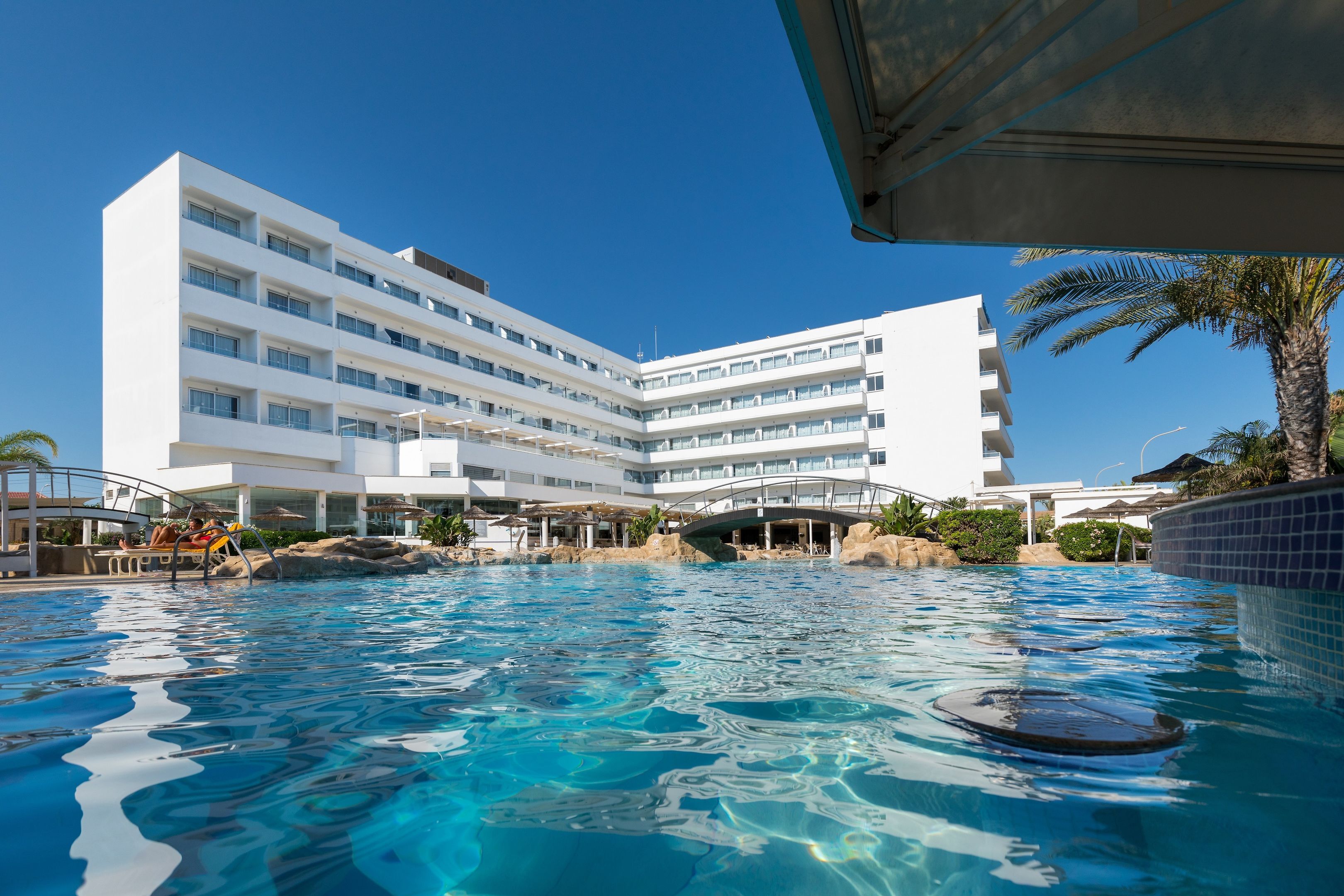 tasia-maris-beach-hotel-and-spa
