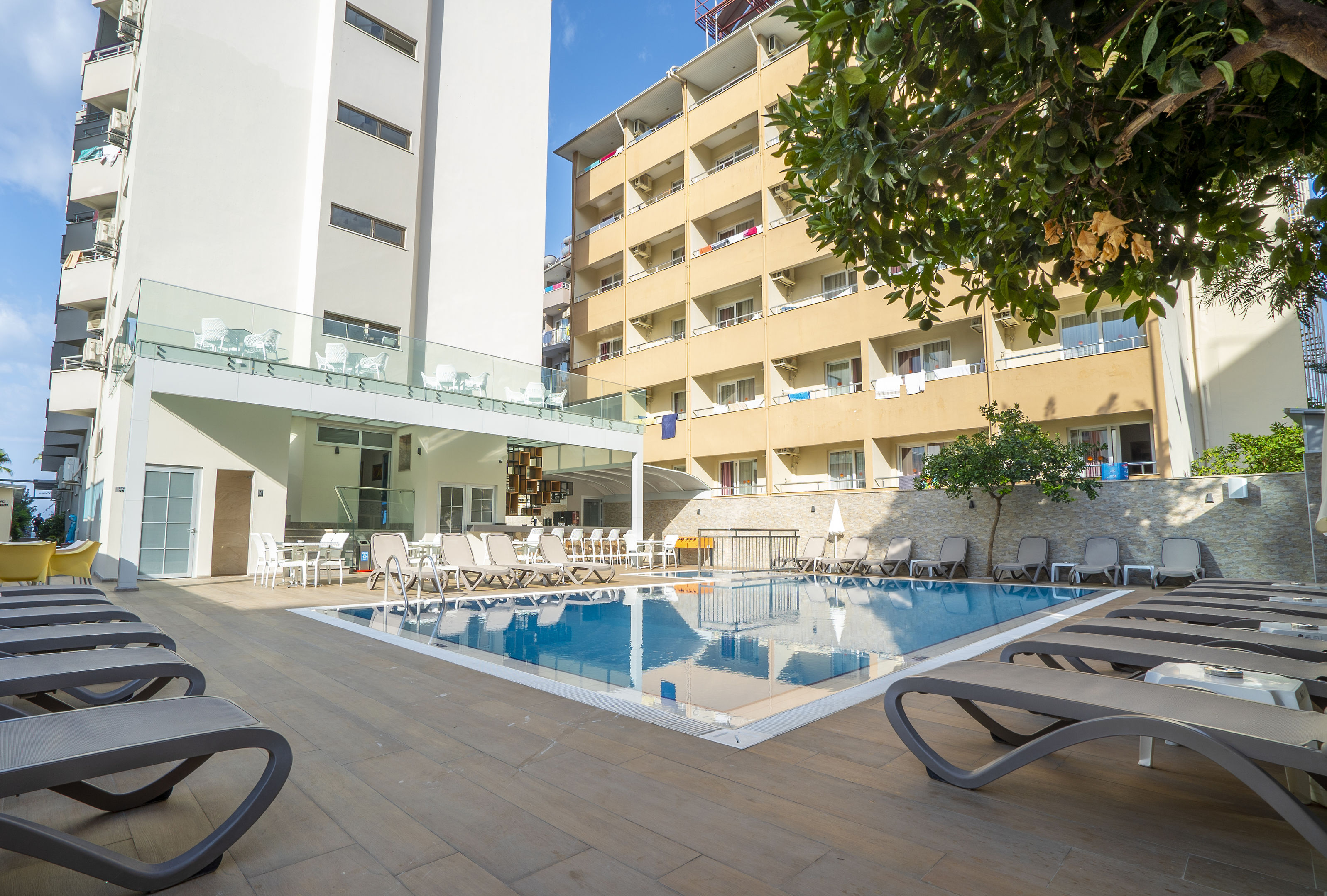 kleopatra-celine-hotel