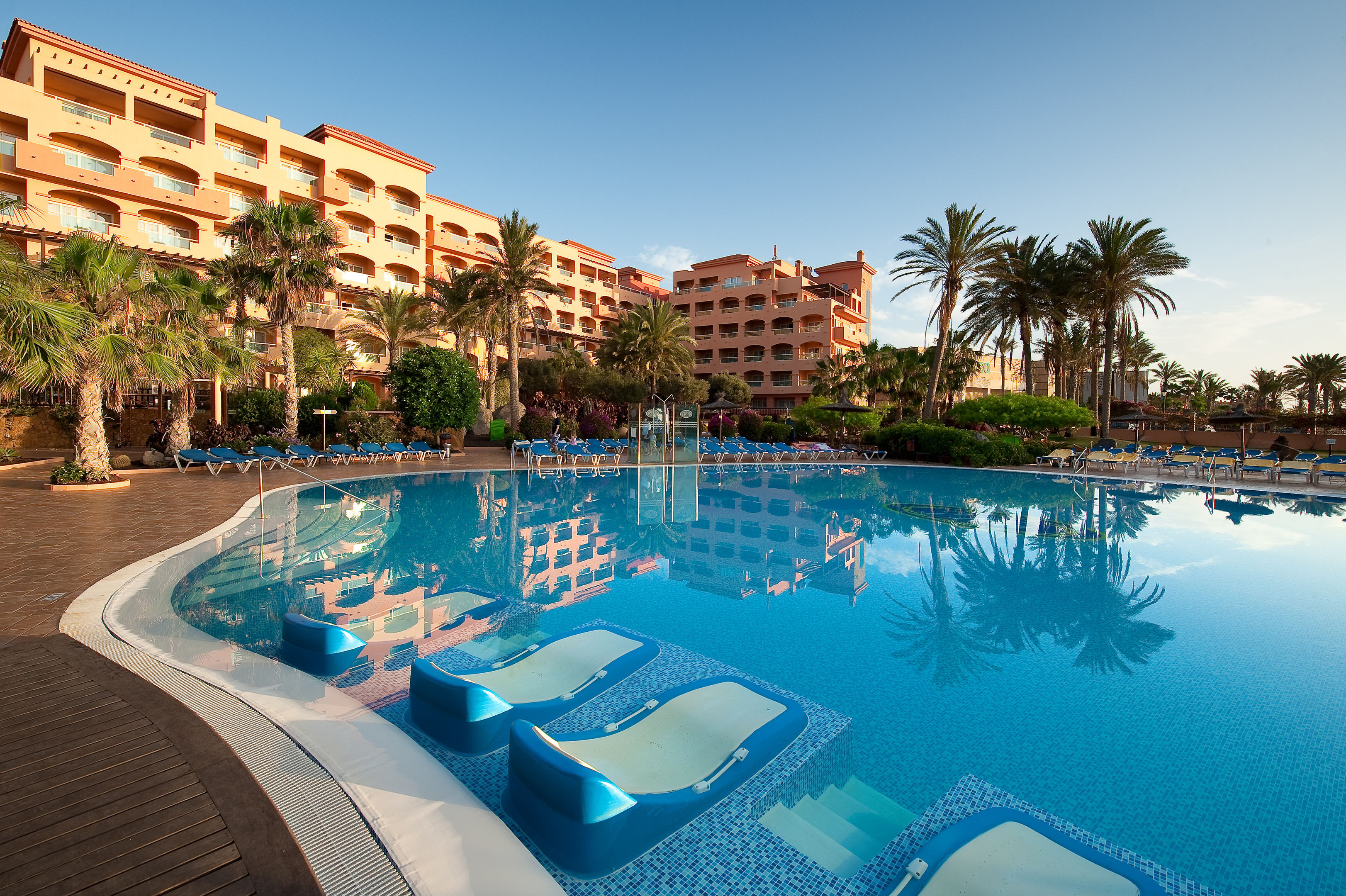 Elba Sara Beach Golf Resort