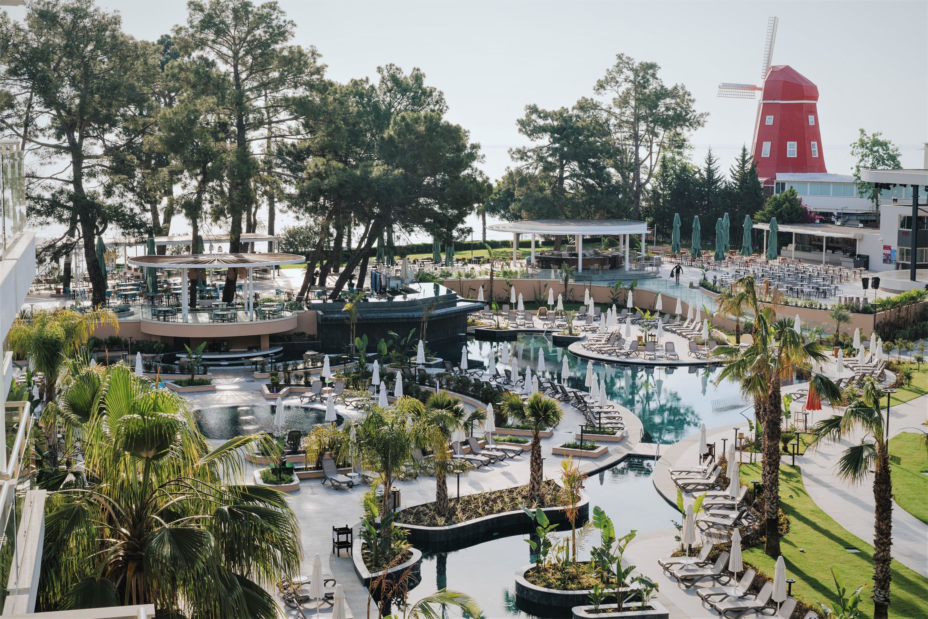 Akra Kemer, Kemer