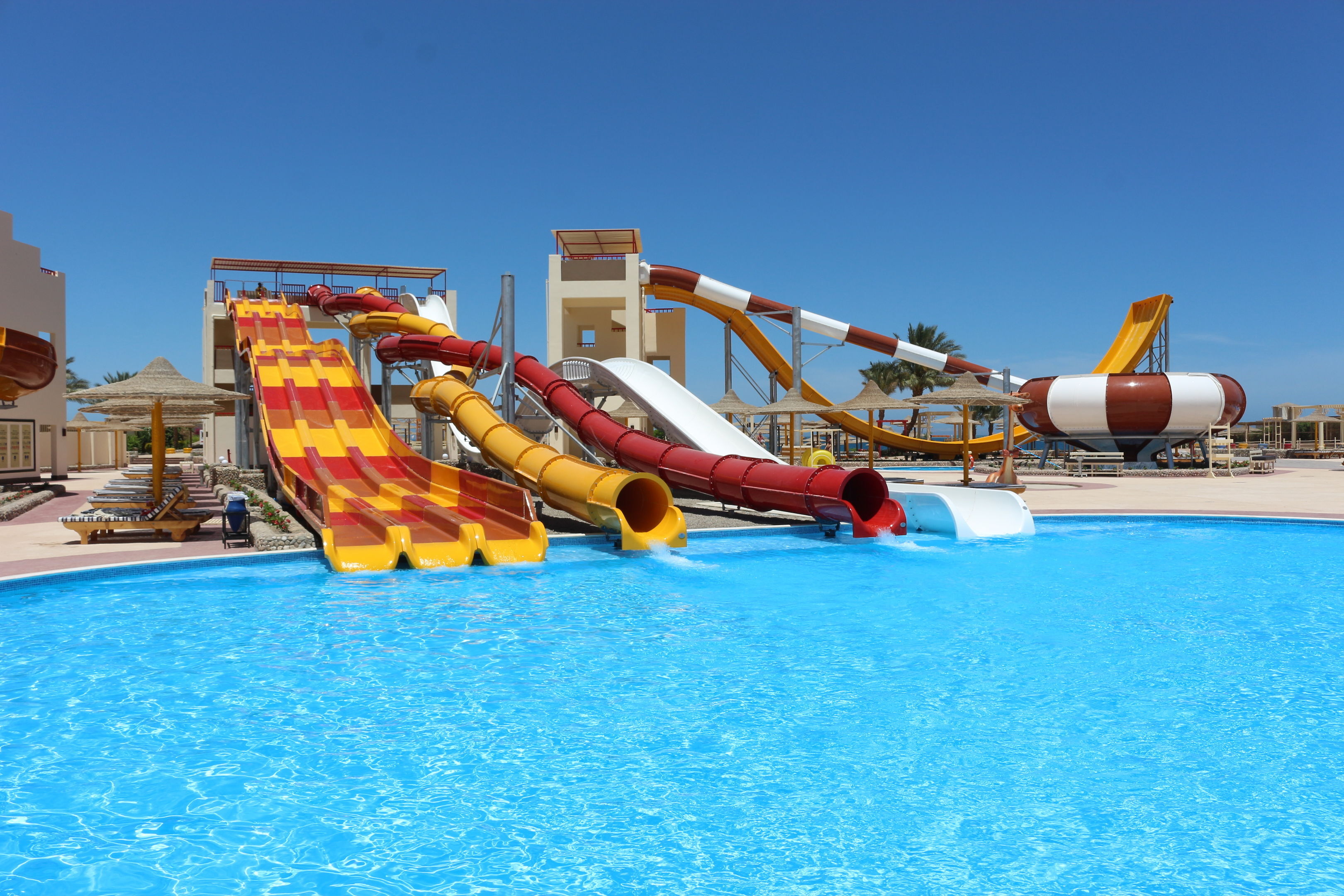 El Karma Aqua Beach Resort