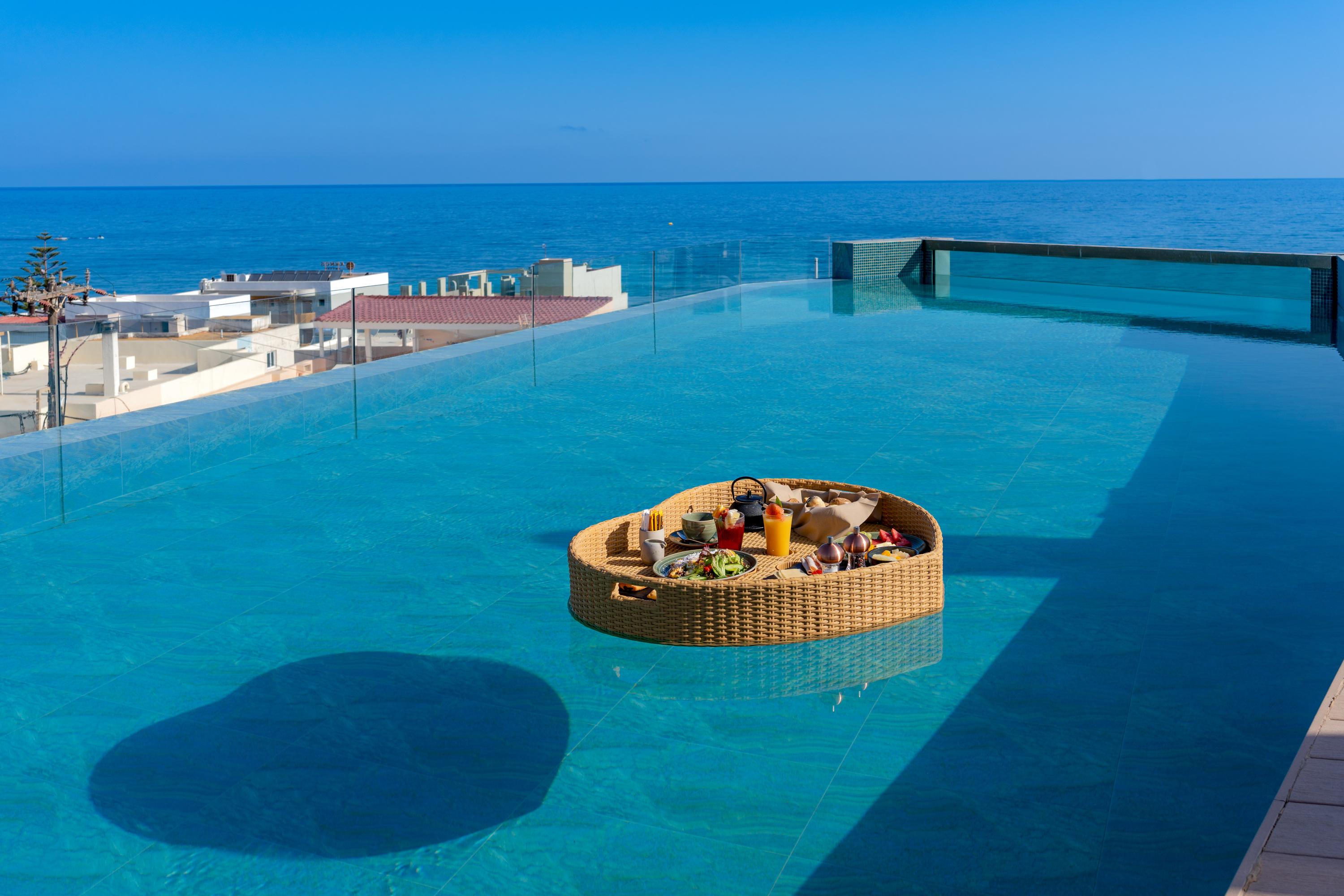 minos-ambassador-all-suites-spa