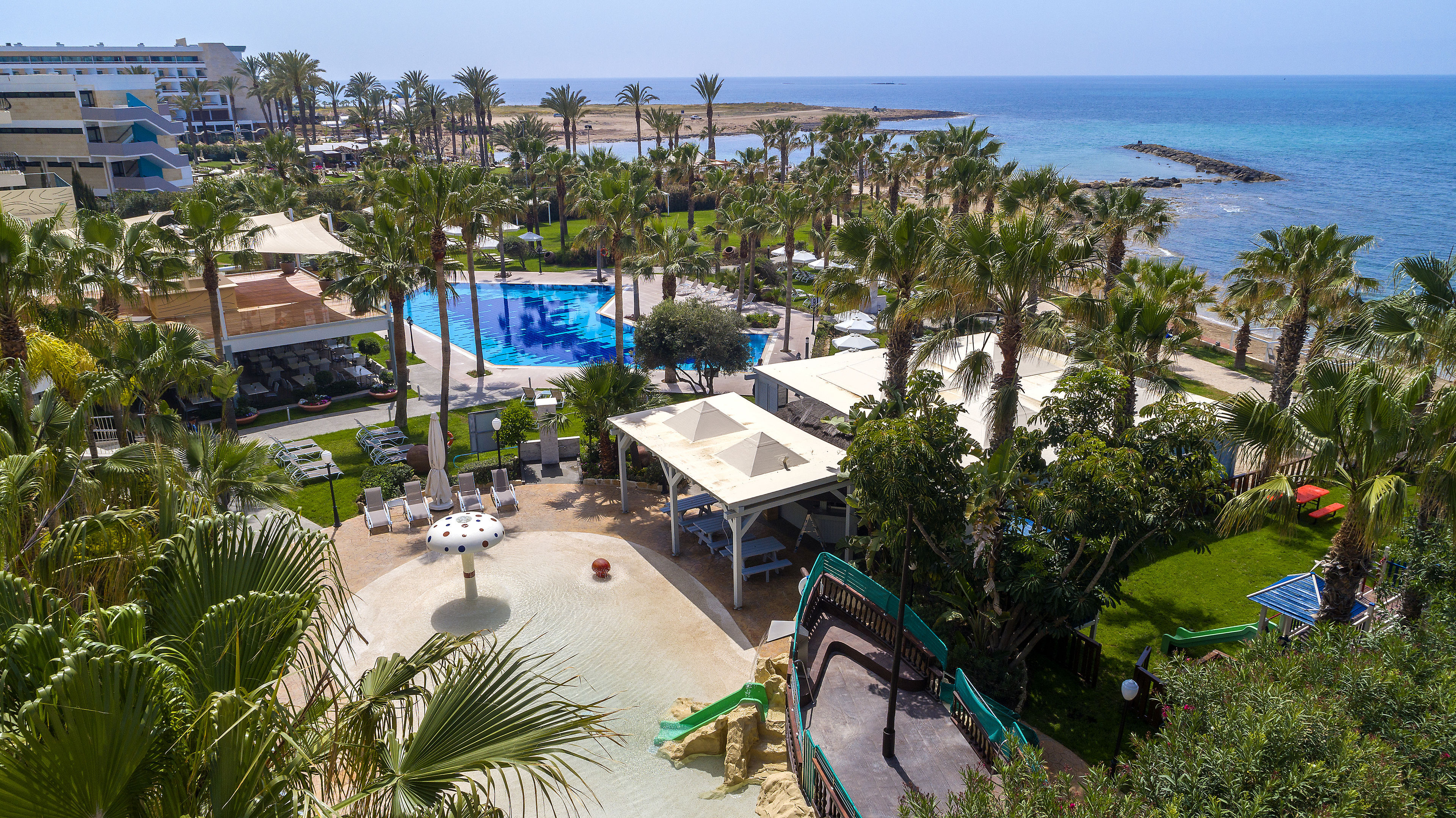 Aquamare Beach Hotel & Spa, Paphos (Pafos)