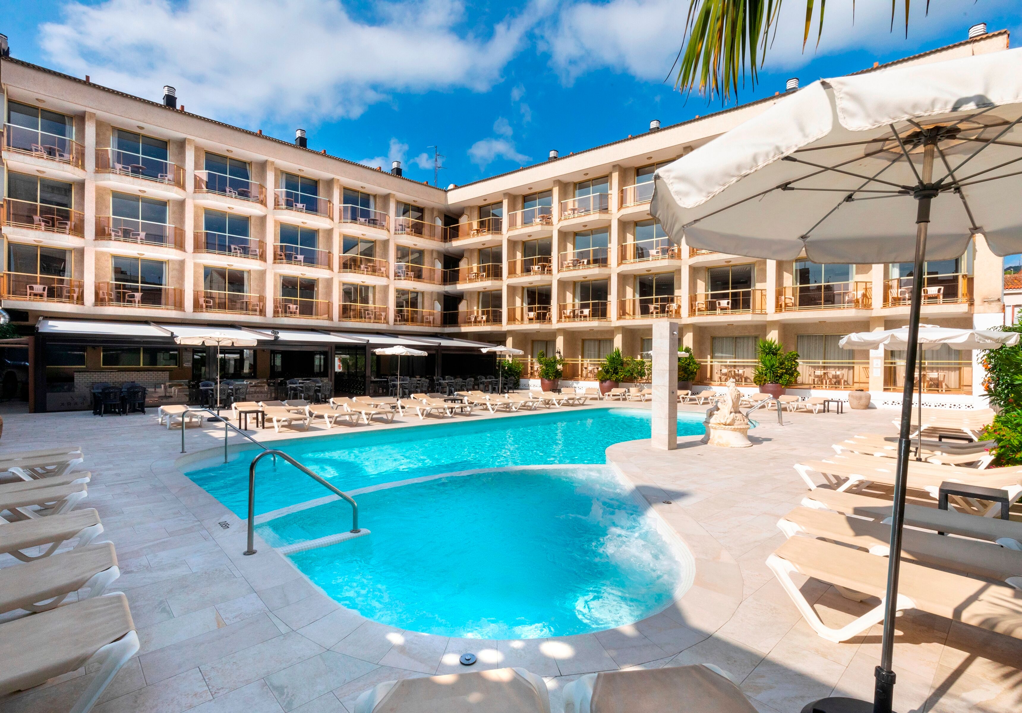Aparthotel Miami Park