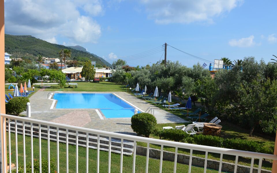 Aggelos Family Hotel