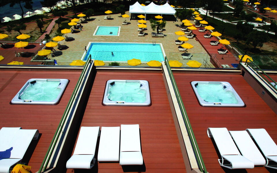 Royal Paradise Beach Resort and SPA