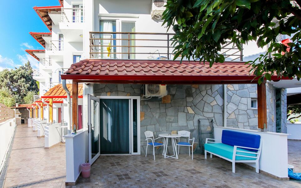 Angelina Hotel