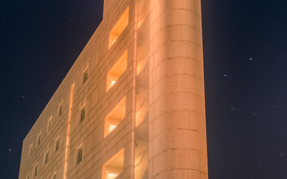 Ark Hotel