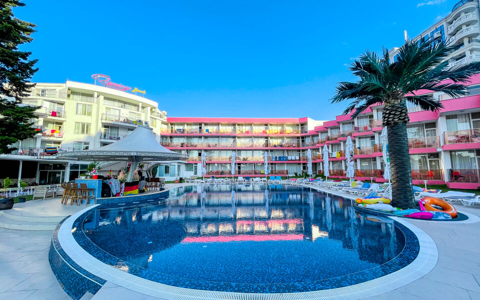 Flamingo Beach (ex. Avliga Beach)