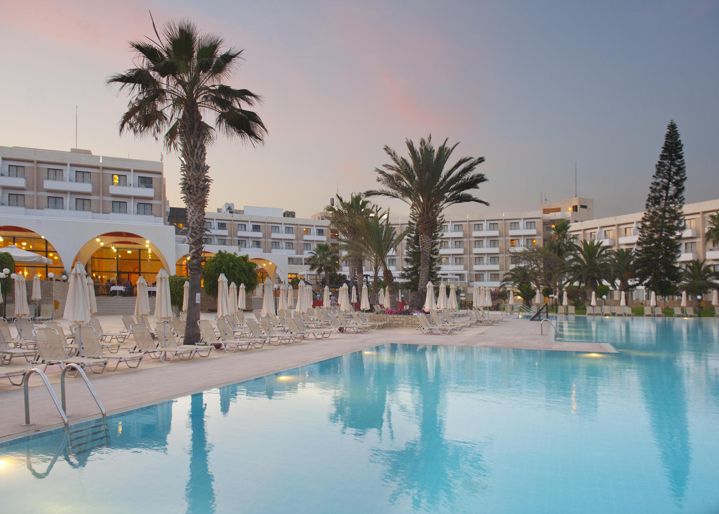 Louis Phaethon Beach