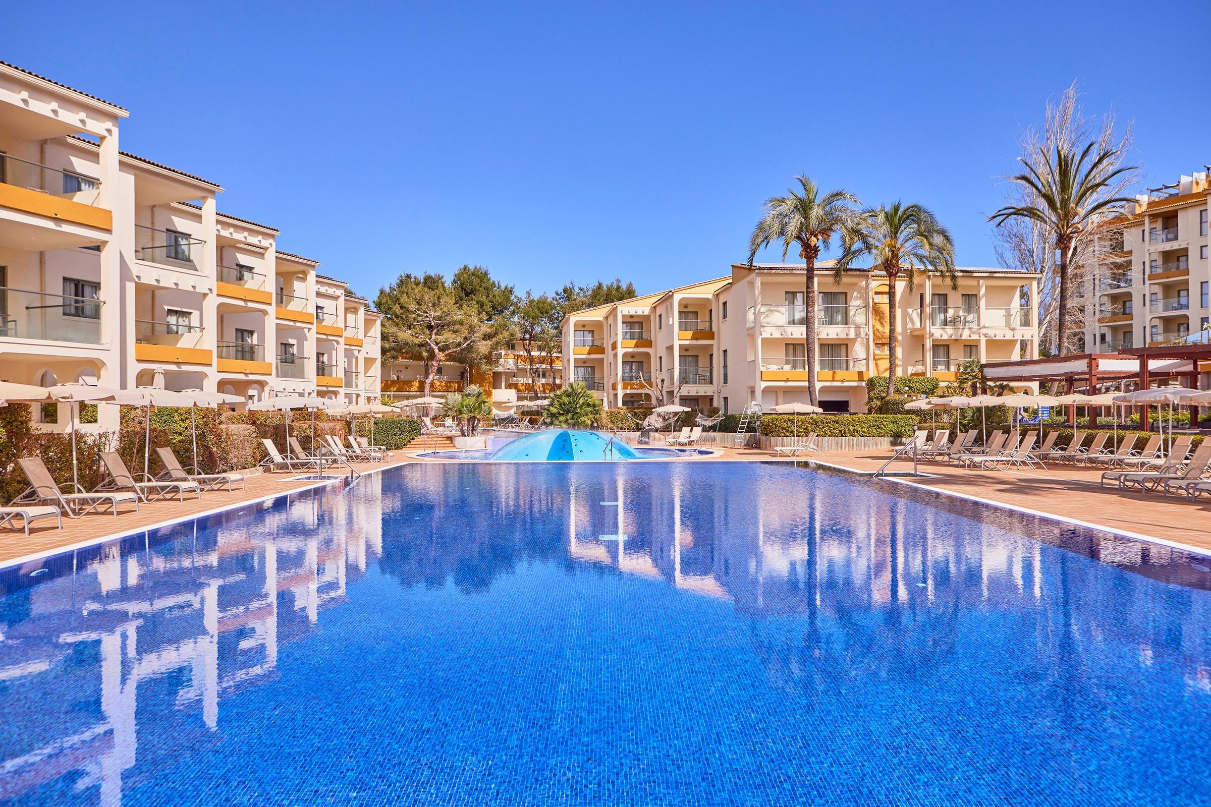 Zafiro Tropic, Puerto de Alcudia