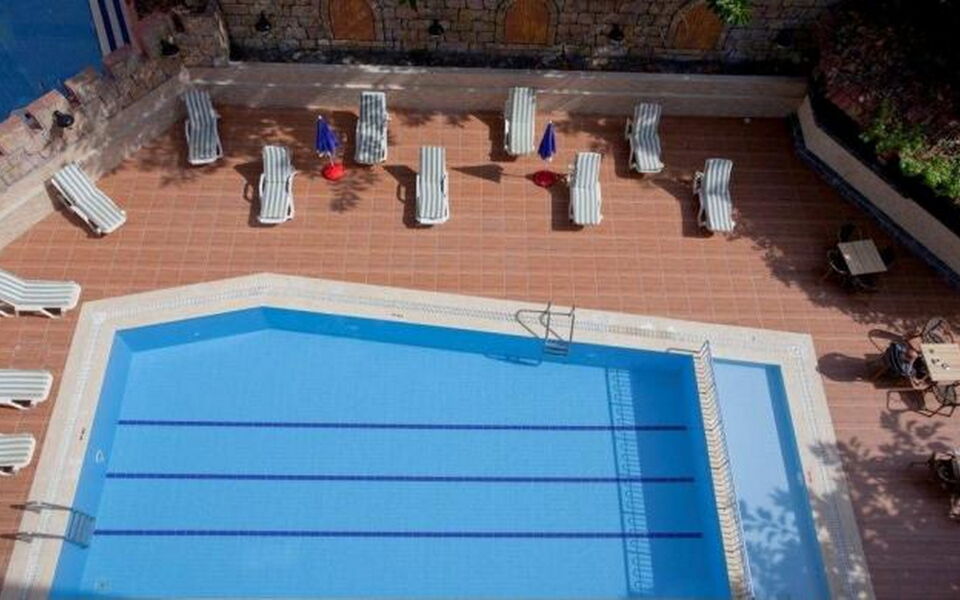 Diamore Hotel