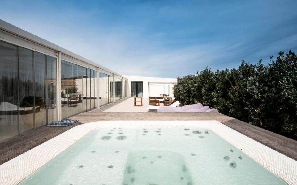 Alkamuri Posh Hotel & Spa
