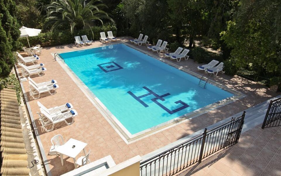 GALAXIAS & EYAN HOTEL