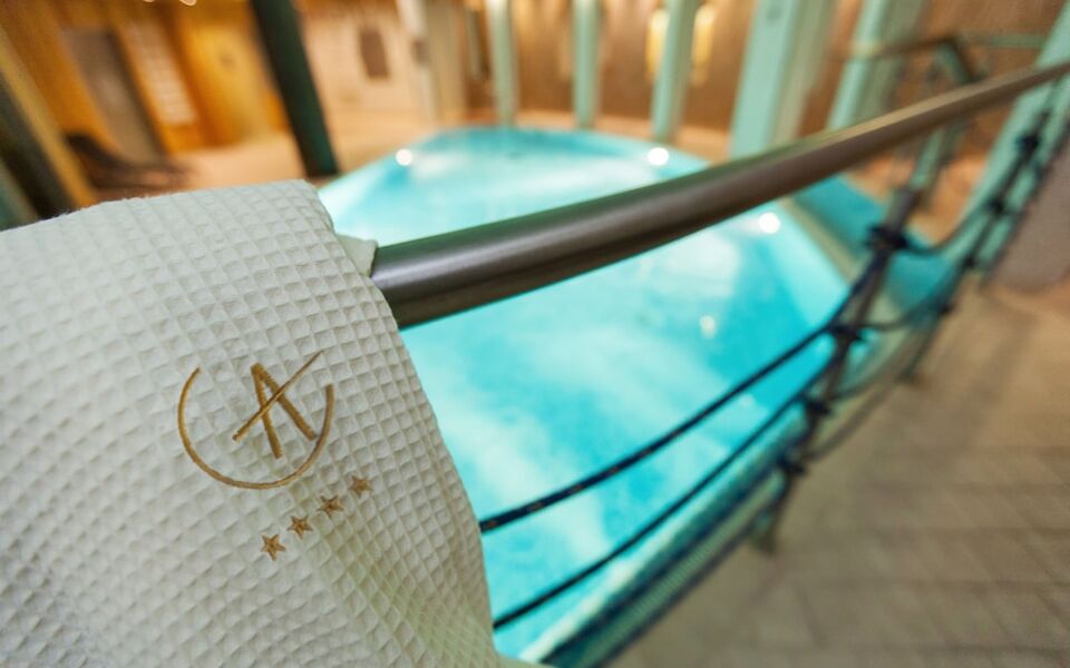 Galaxy Hotel