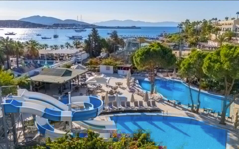Ayaz Aqua Beach Hotel