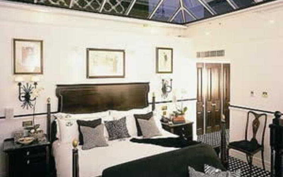 Hotel 41