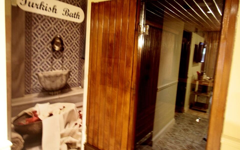 FUAT BEY PALACE HOTEL