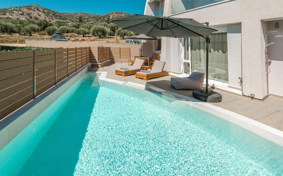Tortuga Luxury Villas