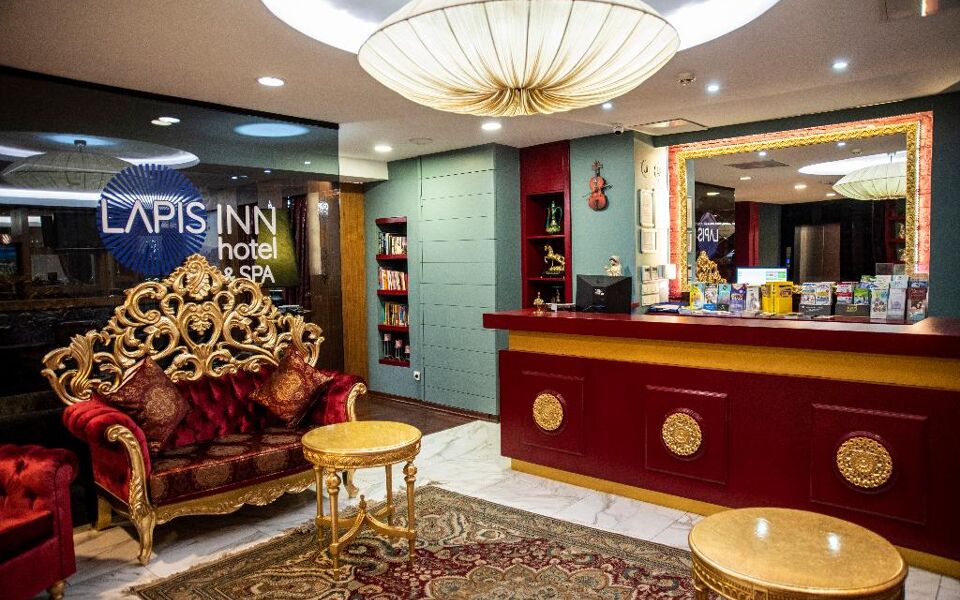 Lapis Inn Hotel & Spa