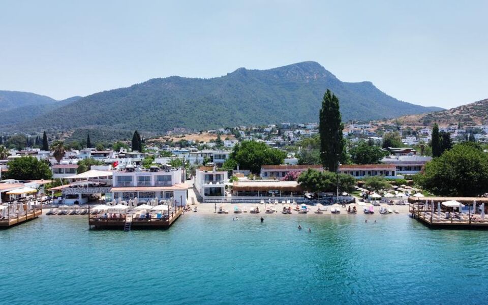 Daphnis Hotel