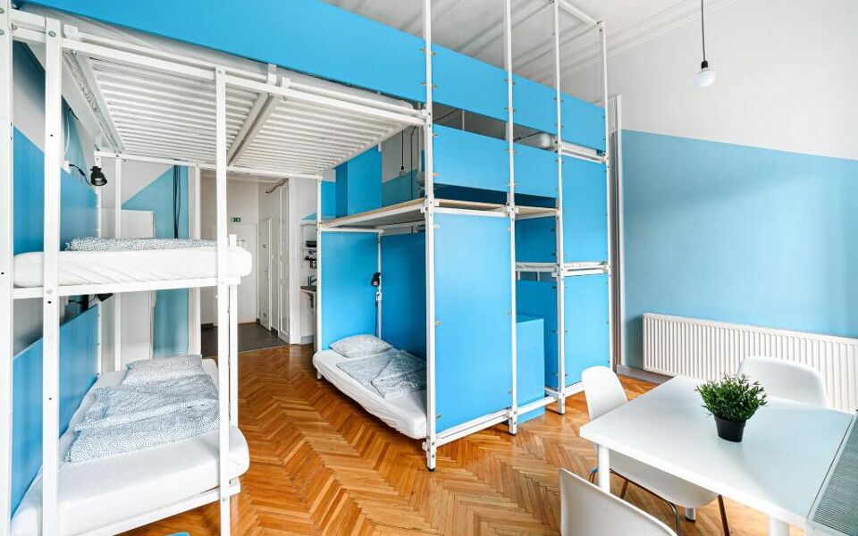 Avenue Hostel