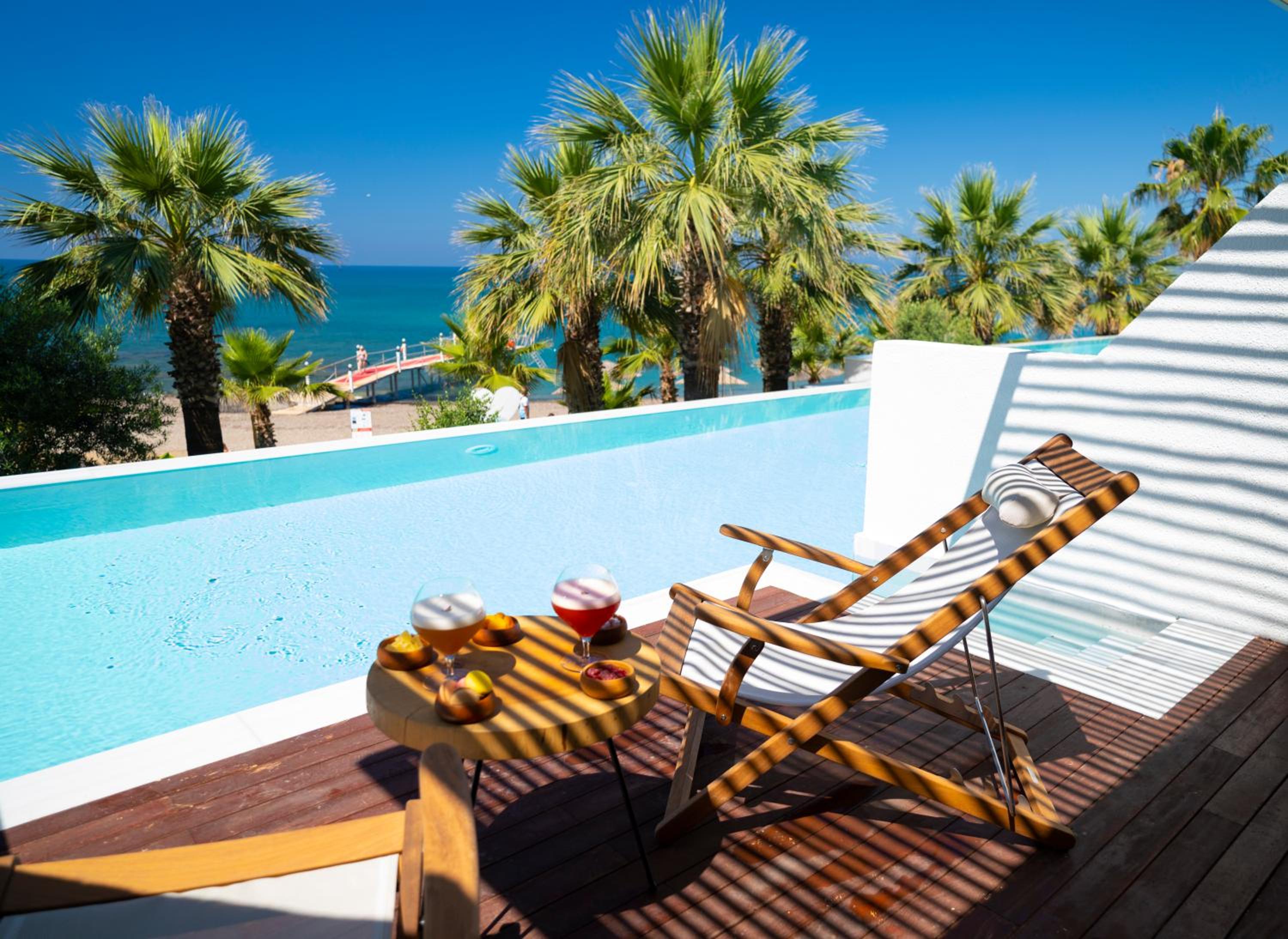 hotel-flora-garden-beach