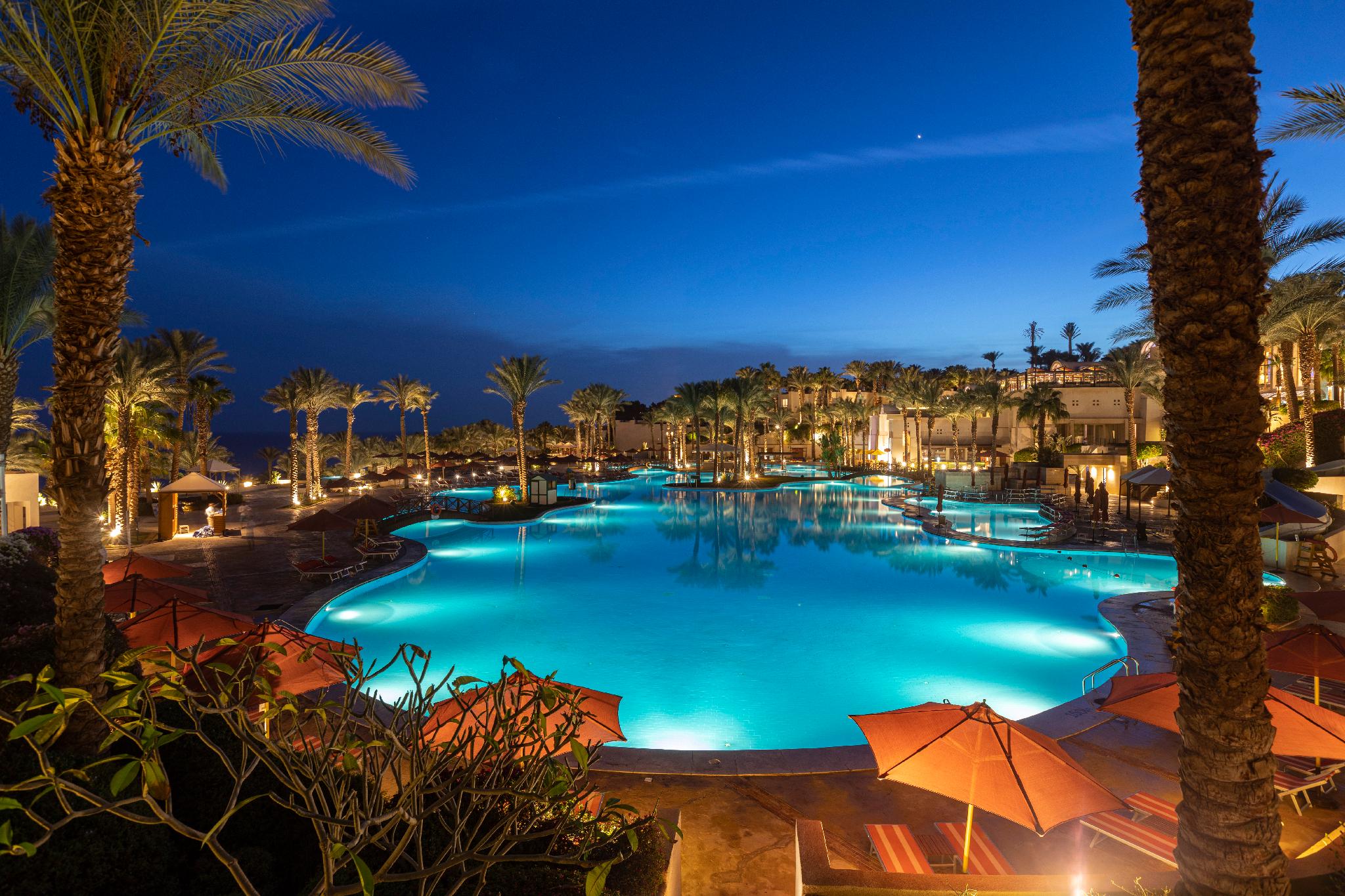 Grand Rotana Resort & Spa