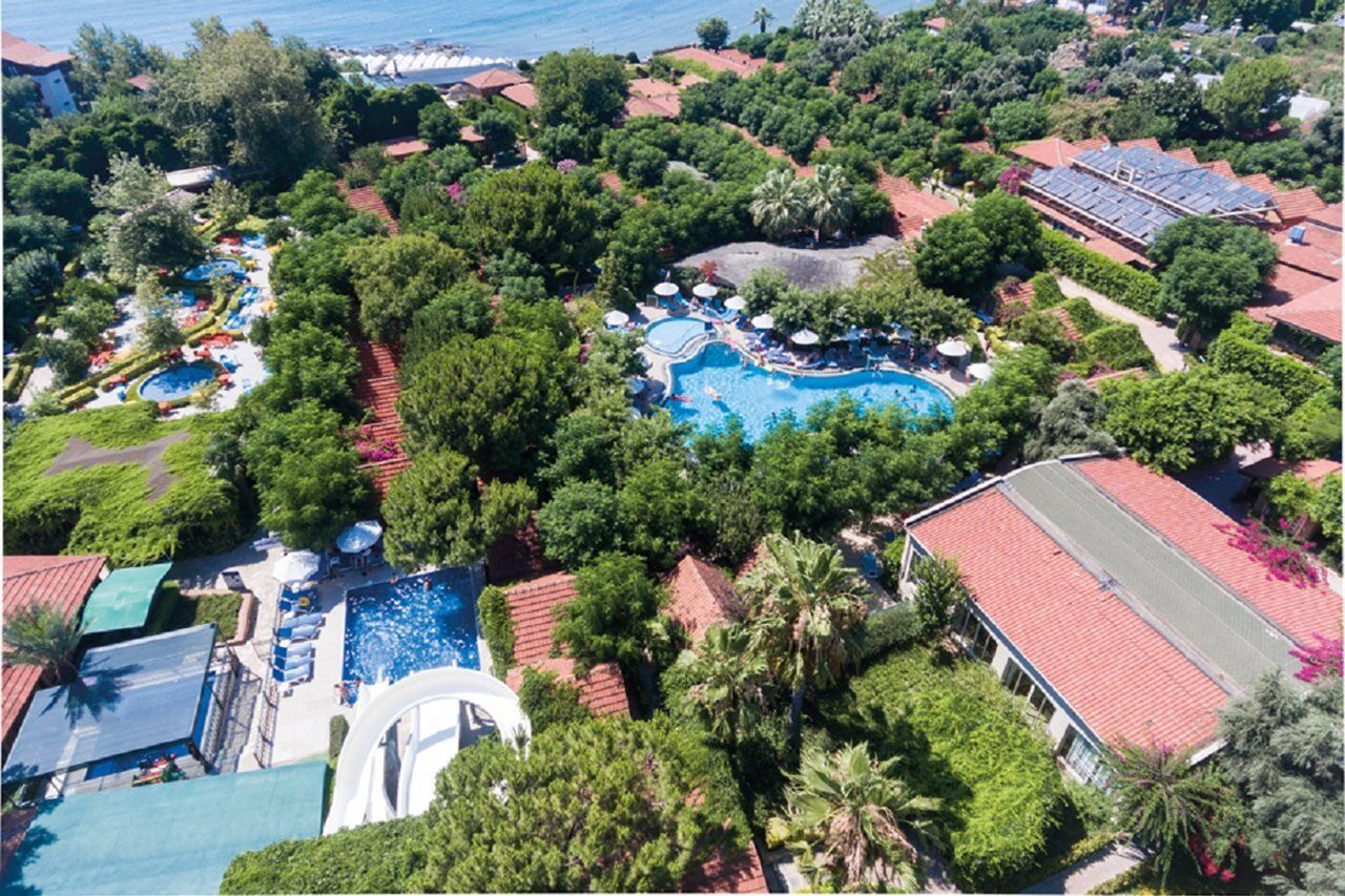 hotel-can-garden-beach