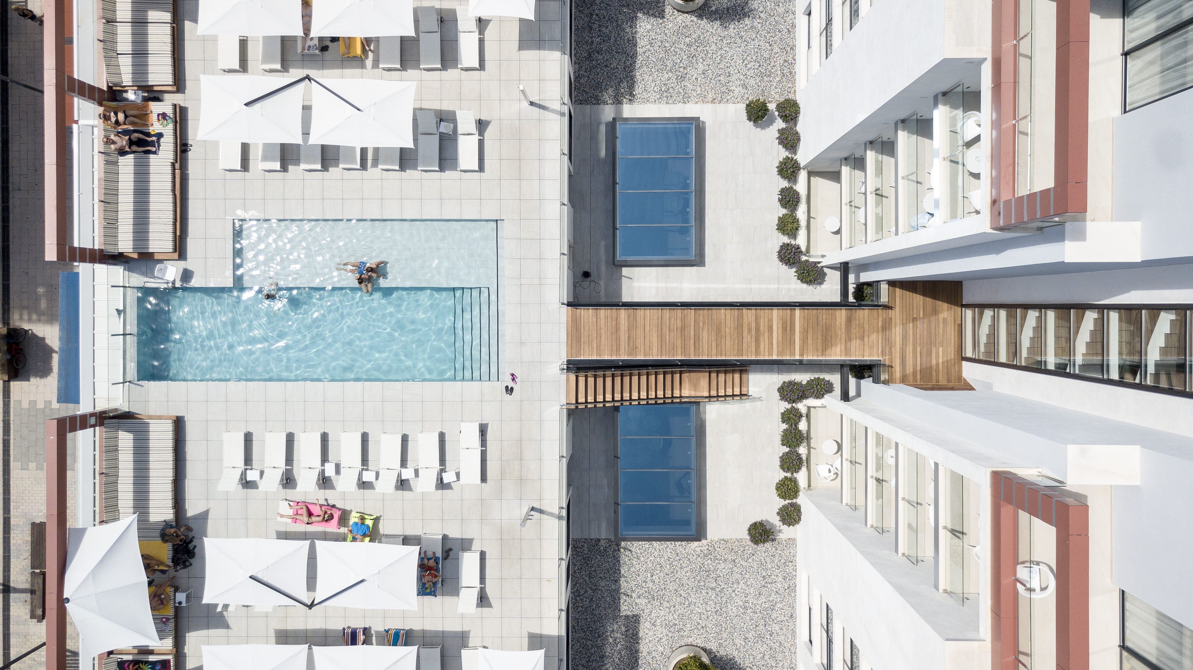 Kyrat Amàrac Suites