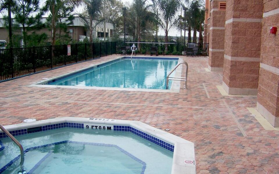Hampton Inn & Suites Orlando-South Lake Buena Vista