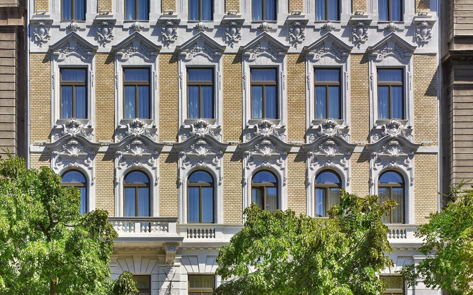 EST Grand Hotel Savoy
