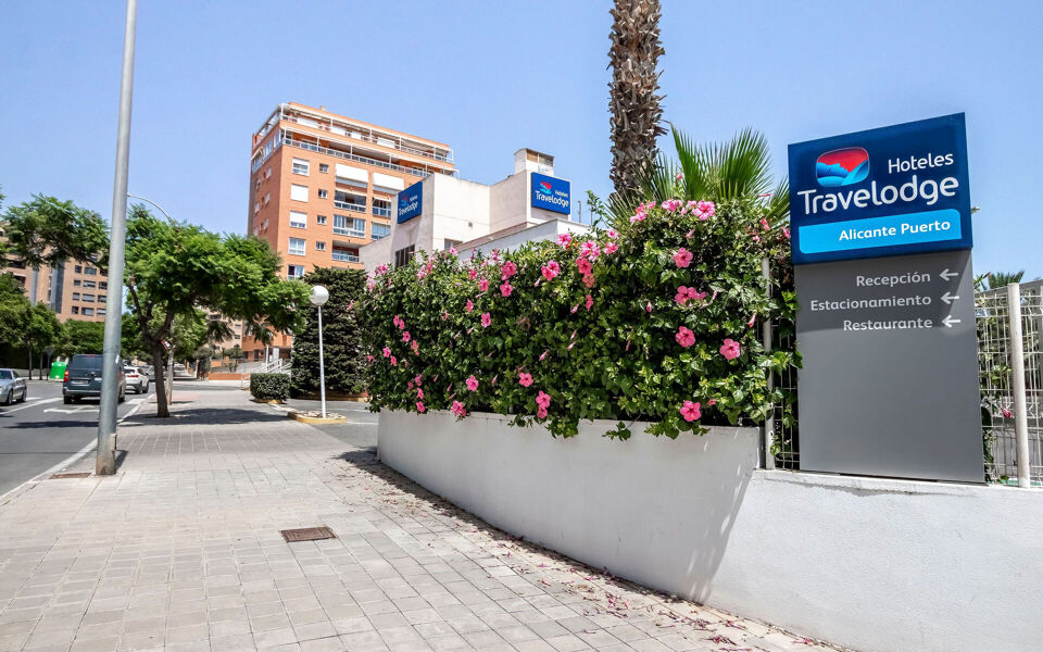 Travelodge Alicante Puerto