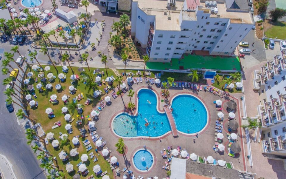 Marlita Beach Hotel Apartments