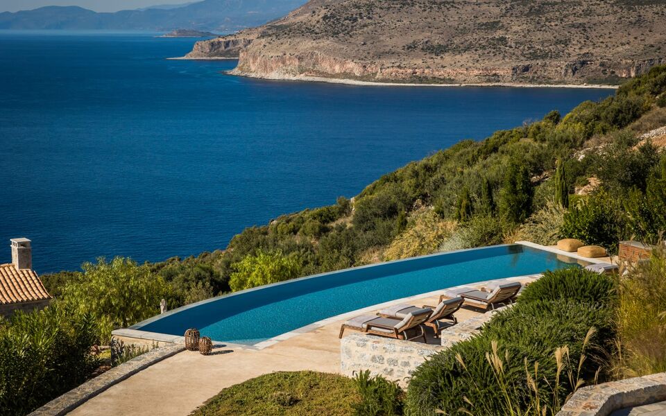 Aria Estate Suites and Spa