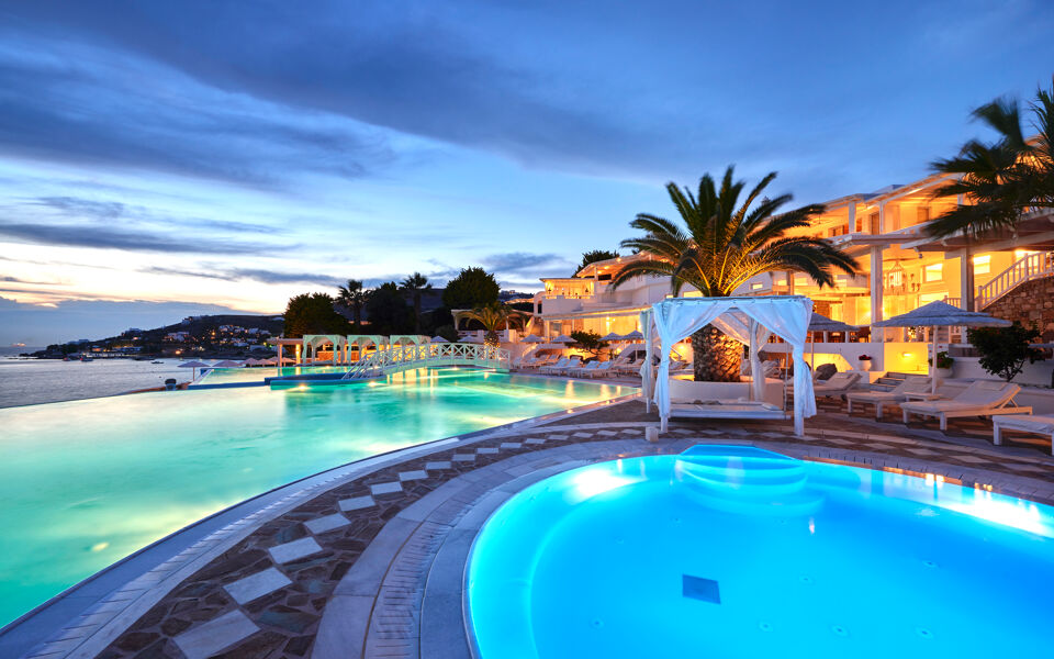 Saint John Hotel Villas & Spa