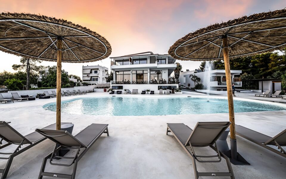 Elion Seaside Resort And Spa