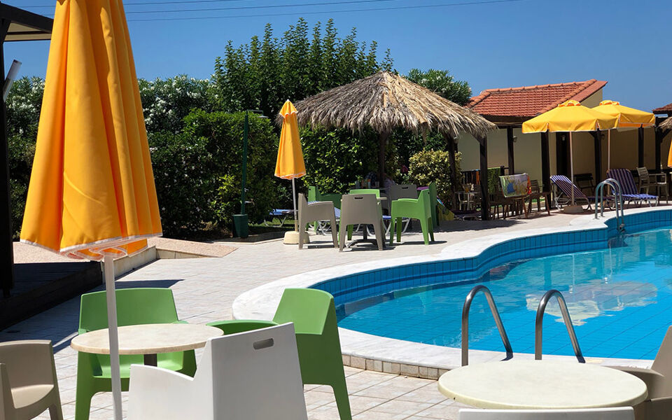 Karteros Hotel