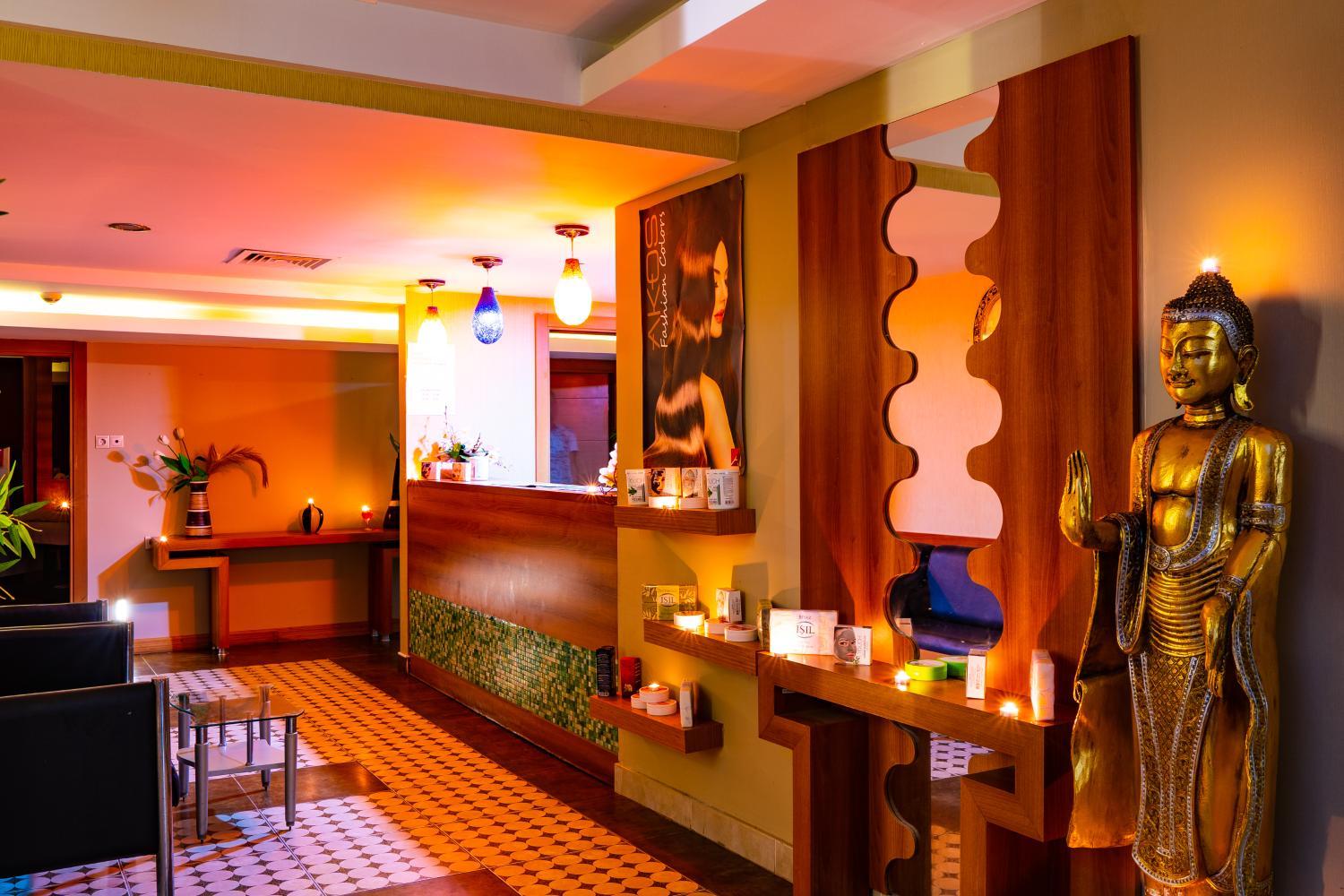 ambassador-hotel