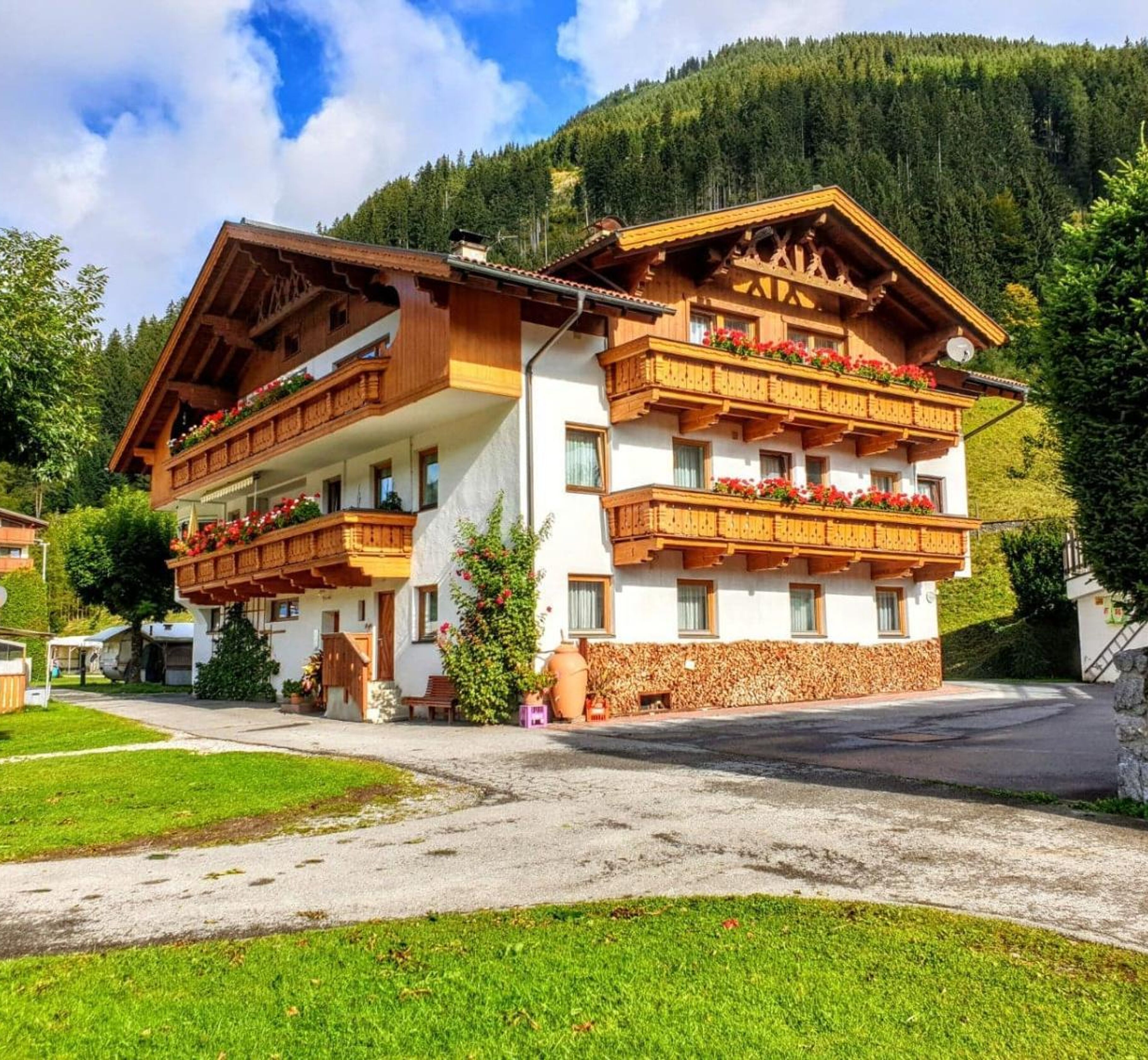 Alpen Appartements Larchenhof
