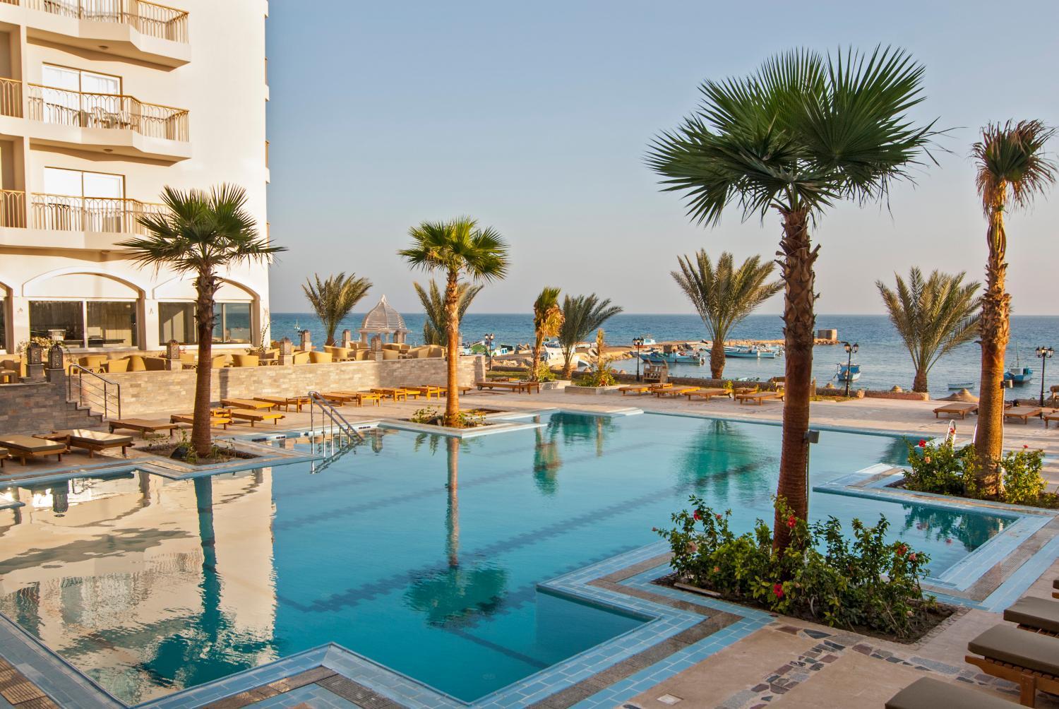 royal-star-beach-resort