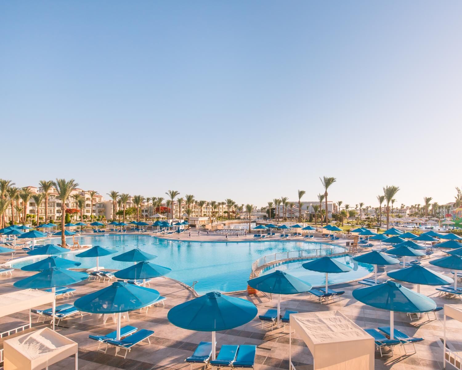 pickalbatros-dana-beach-resort