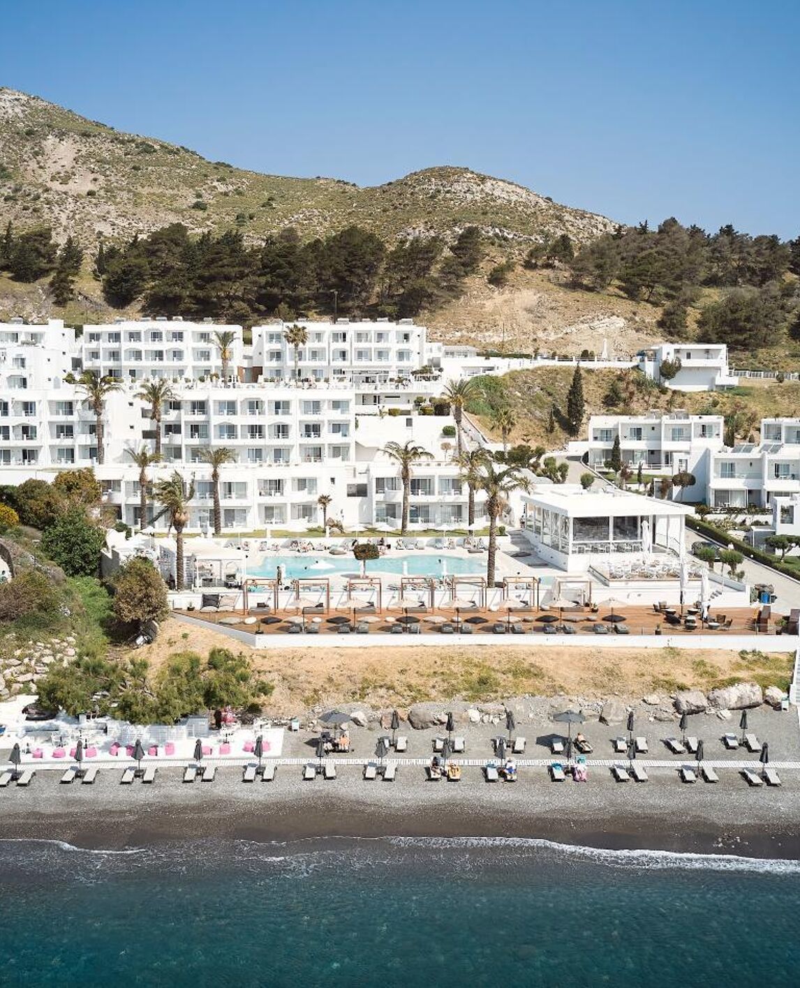 dimitra-beach-hotel-suites
