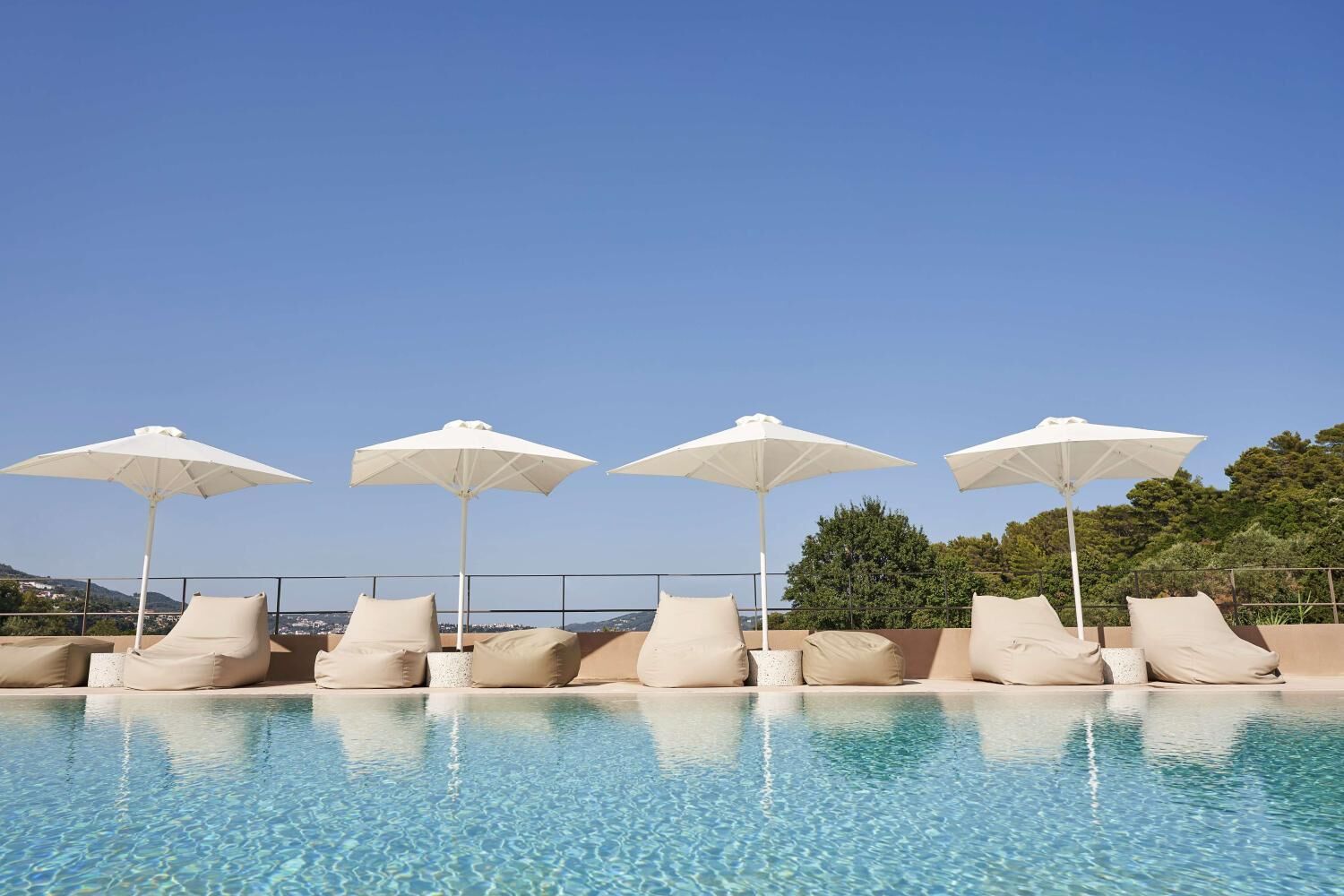 radisson-resort-plaza-skiathos