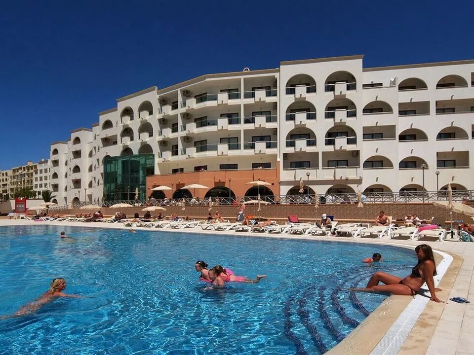 Luna Solaqua