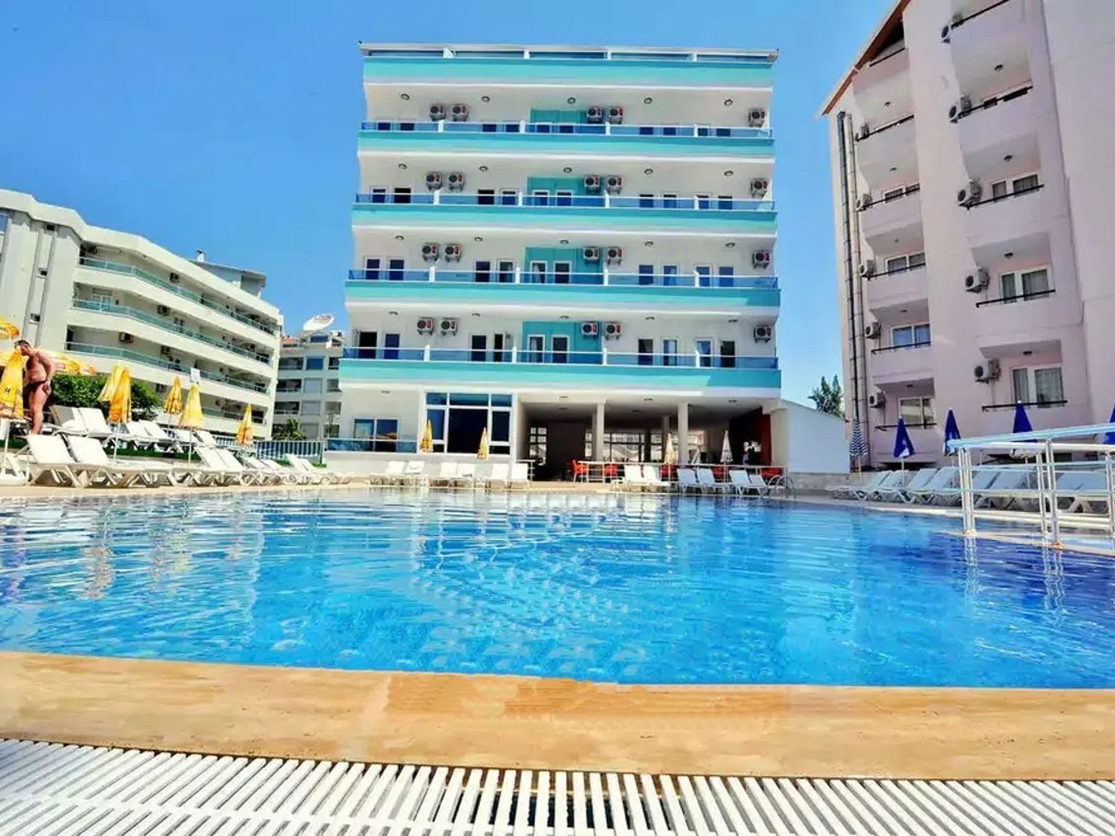 Mesut Hotel